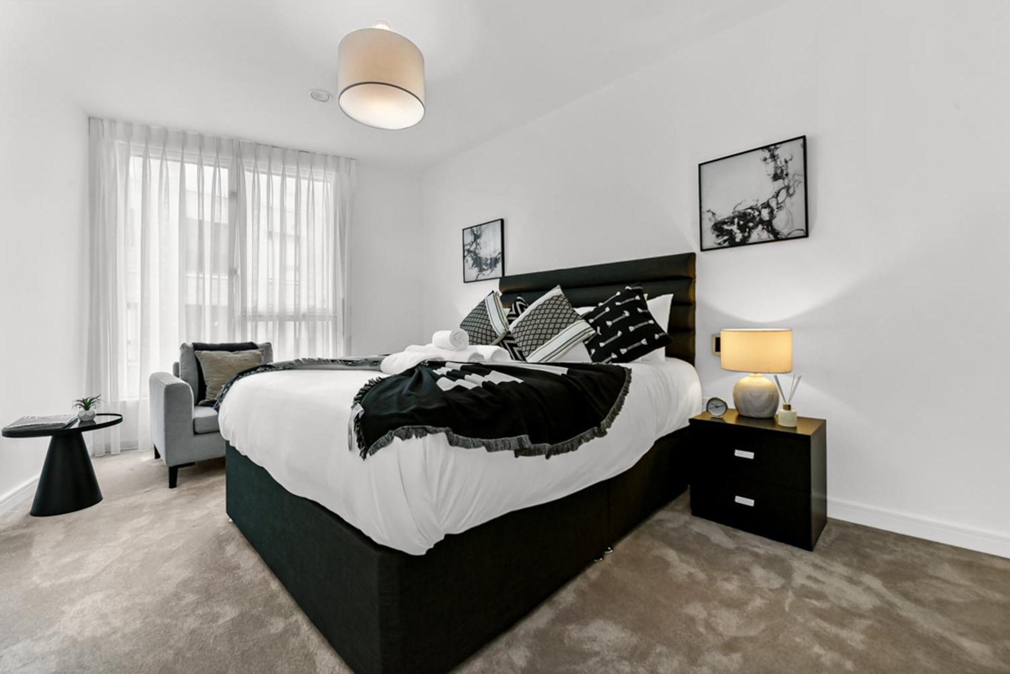 Apartment Stylish 2-bd For Trendy Urban Travelers - Sleeps 5