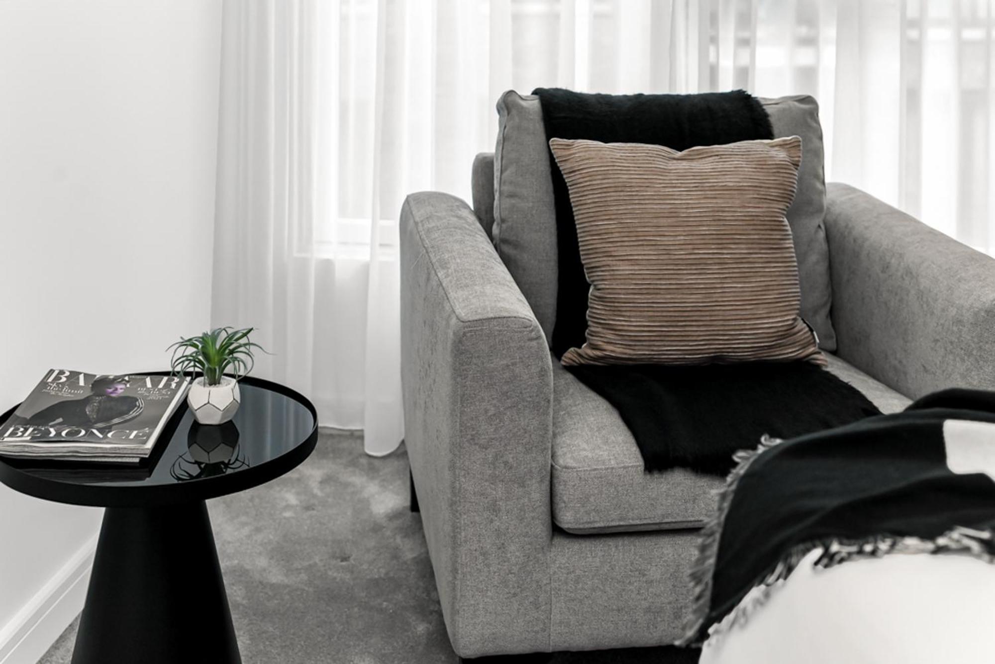 Stylish 2-bd For Trendy Urban Travelers - Sleeps 5 *